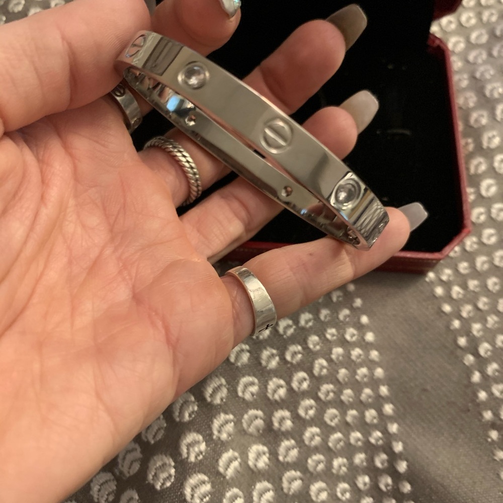 Love bracelet never worn